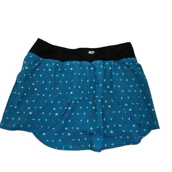 SUGOI  Women's Fusion Skort size medium teal with origami print - Picture 4 of 16